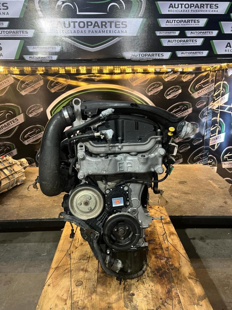 MOTOR SEMI ARMADO PEUGEOT 5008 ALLURE
