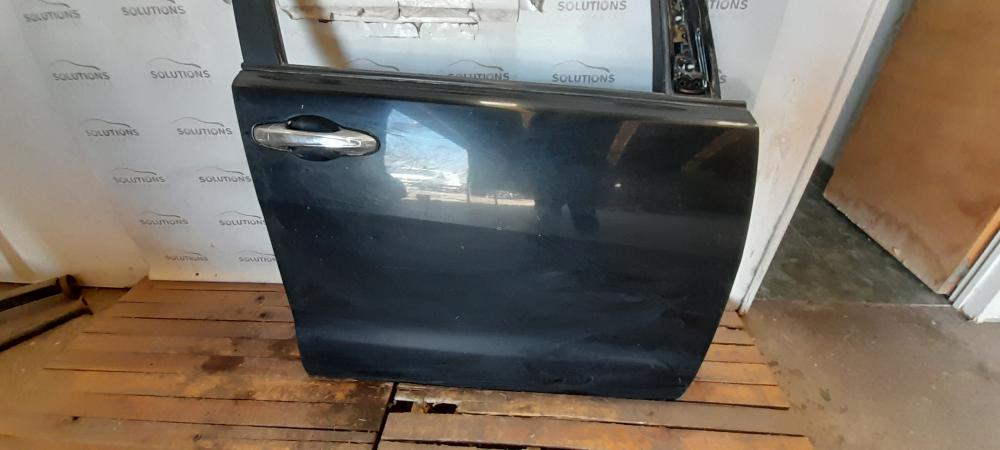 PUERTA DELANTERA DERECHA TOYOTA INNOVA 2.7 6A/T 2018
