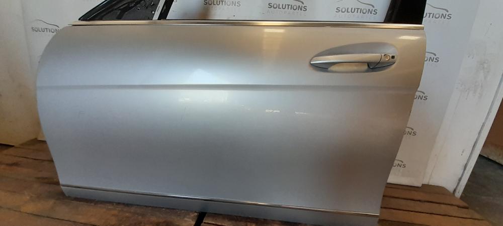 PUERTA DELANTERA IZQUIERDA MERCEDES BENZ C280 2008