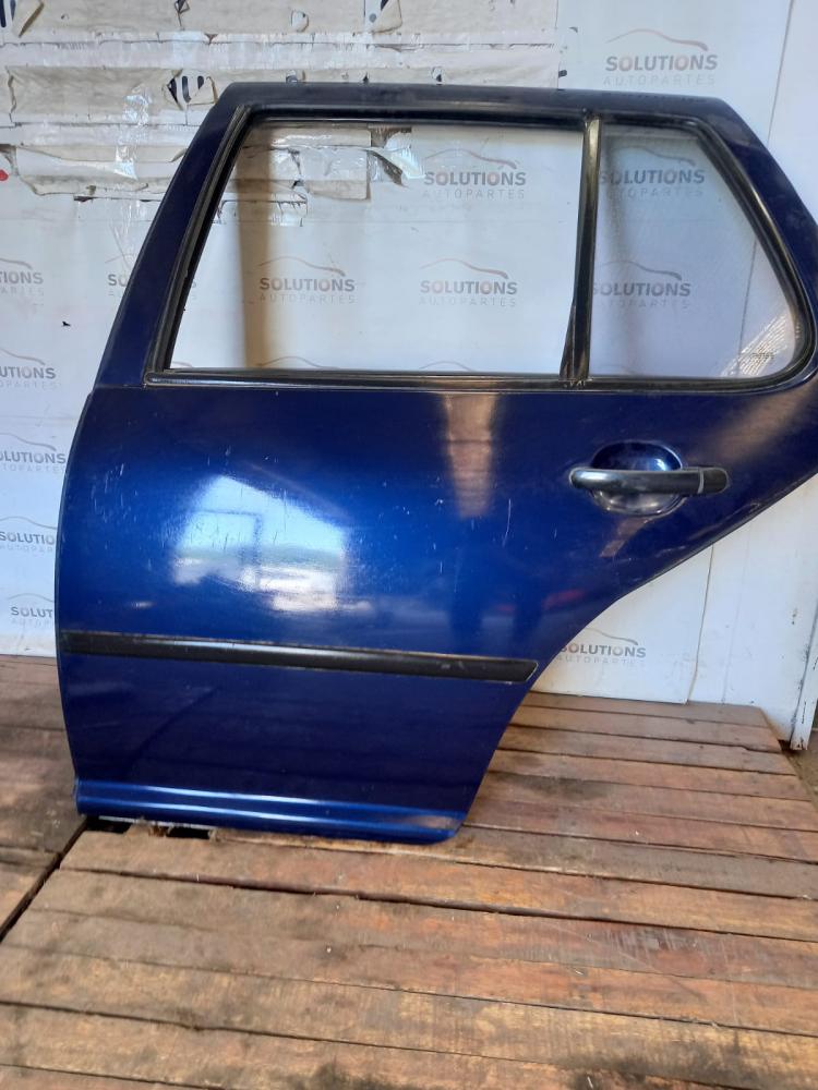 PUERTA TRASERA IZQUIERDA VOLKSWAGEN GOLF 1.6 2006