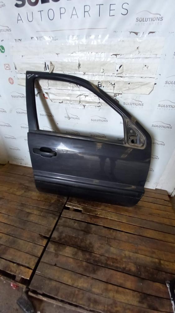 PUERTA DELANTERA DERECHA FORDD ECOSPORT 2.0L