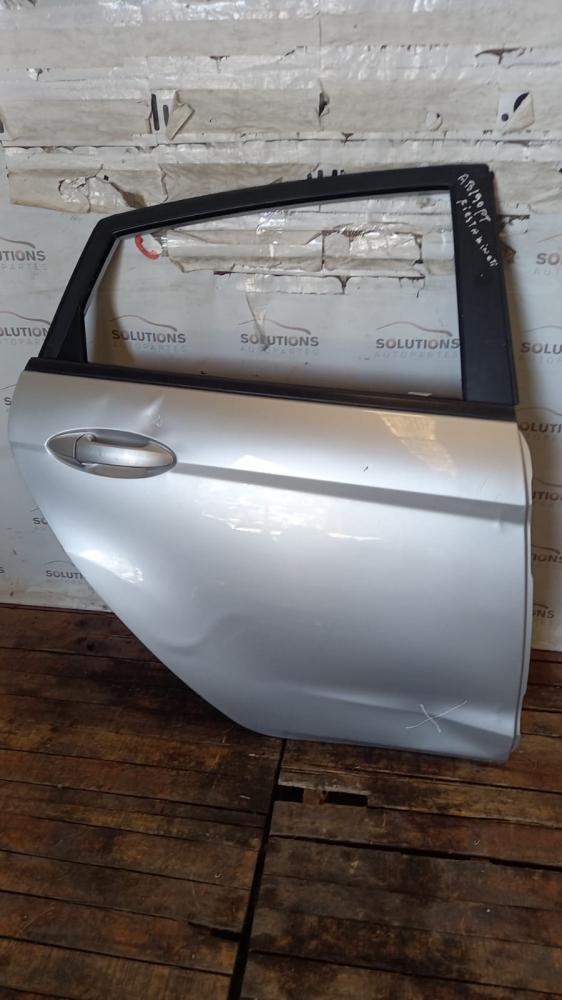 PUERTA TRASERA DERECHA FORDD FIESTA 1.6