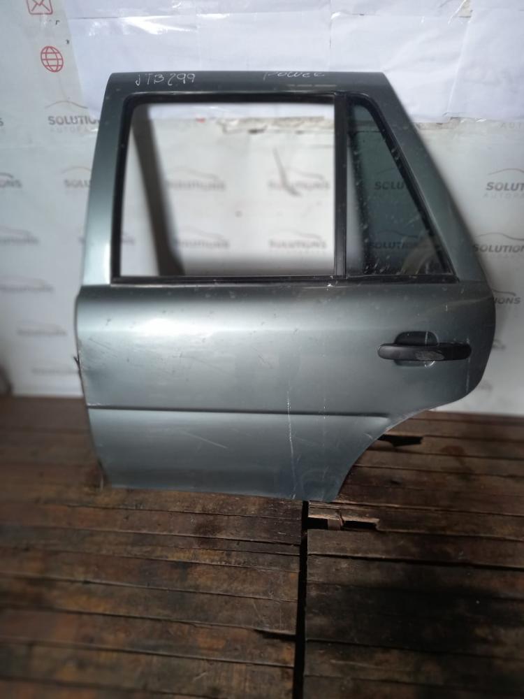 PUERTA TRASERA IZQUIERDA VOLKSWAGEN GOL 1.6