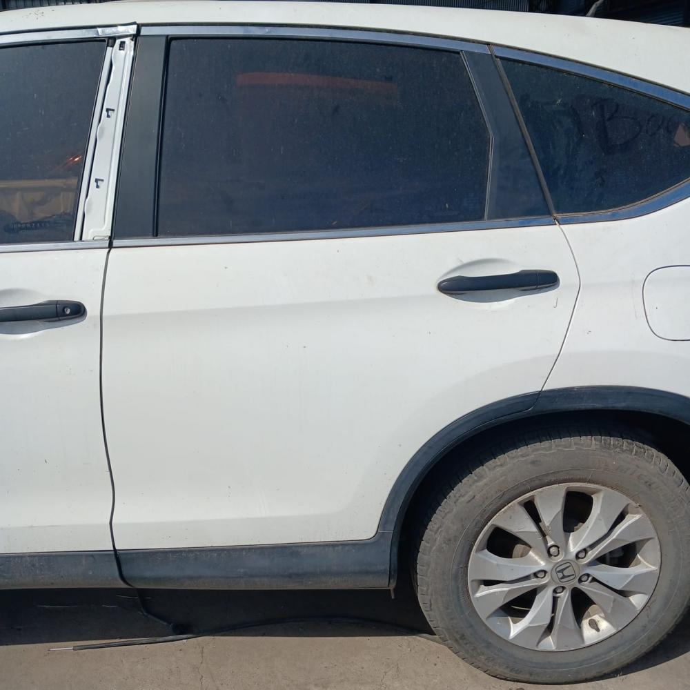 PUERTA TRASERA IZQUIERDA HONDA CRV LX