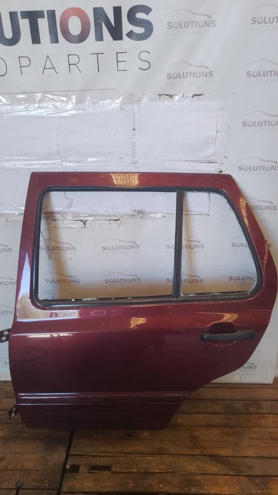 PUERTA TRASERA IZQUIERDA VOLKSWAGEN GOLF GL 1.8