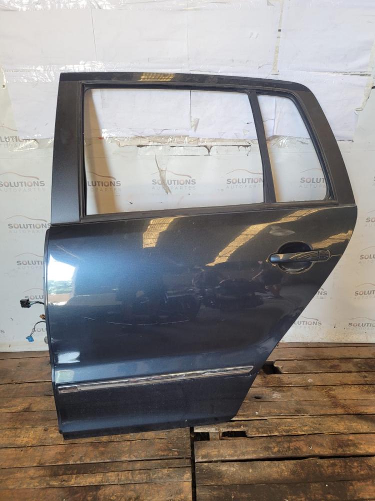 PUERTA TRASERA IZQUIERDA VOLKSWAGEN SURAN 1.6