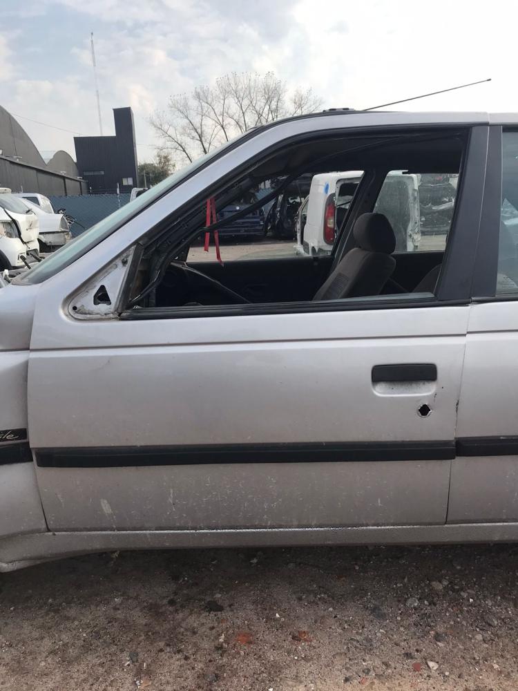 PUERTA DELANTERA DERECHA PEUGEOT 405 STYLENAA