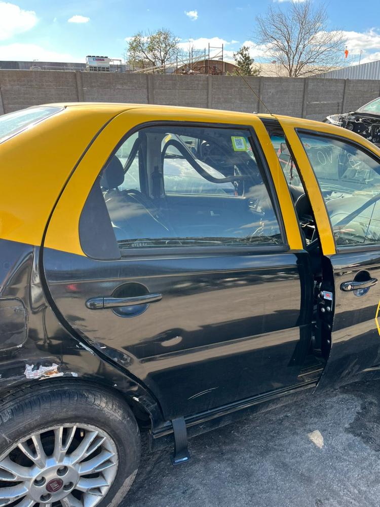 PUERTA TRASERA DERECHA FIAT SIENA 1.6 EL