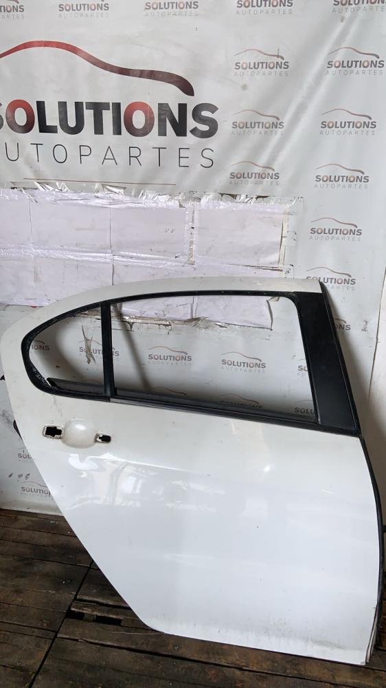 PUERTA TRASERA DERECHA PEUGEOT 408 ALLURE+ HDI