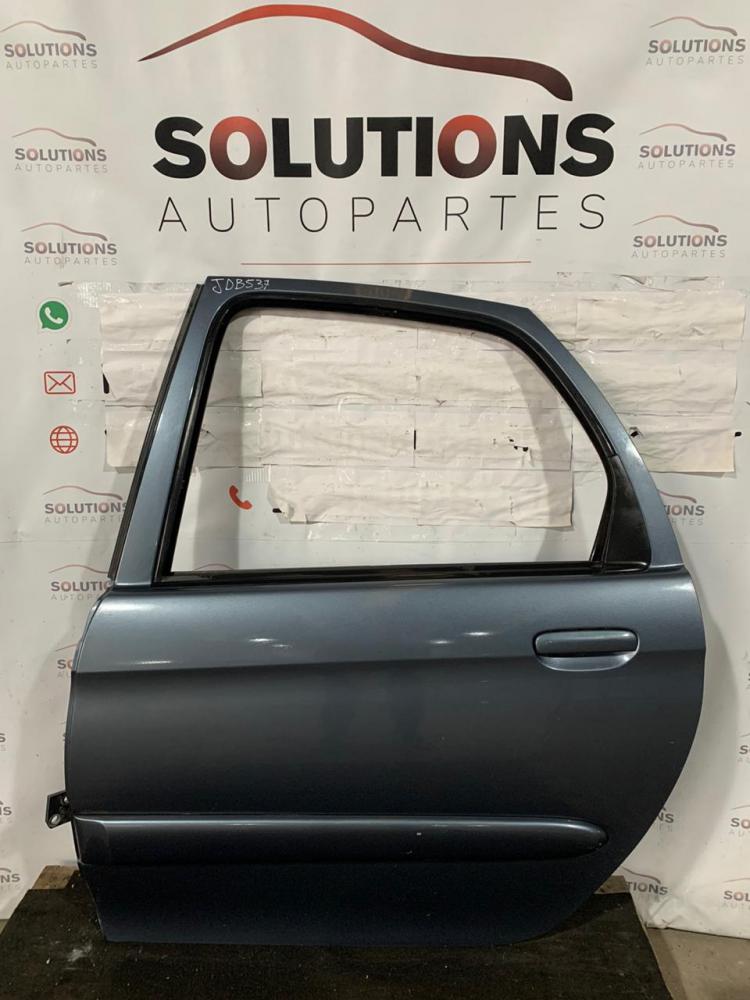 PUERTA TRASERA IZQUIERDA CITROEN PICASSO II 2010