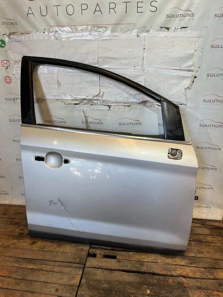 PUERTA DELANTERA DERECHA FORD KUGA TITANIUM 2.5T