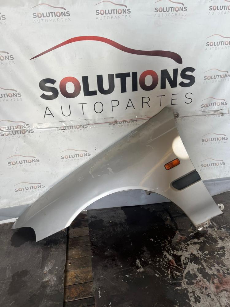 GUARDABARRO DELANTERO IZQUIERDO ROVER 420 SLI