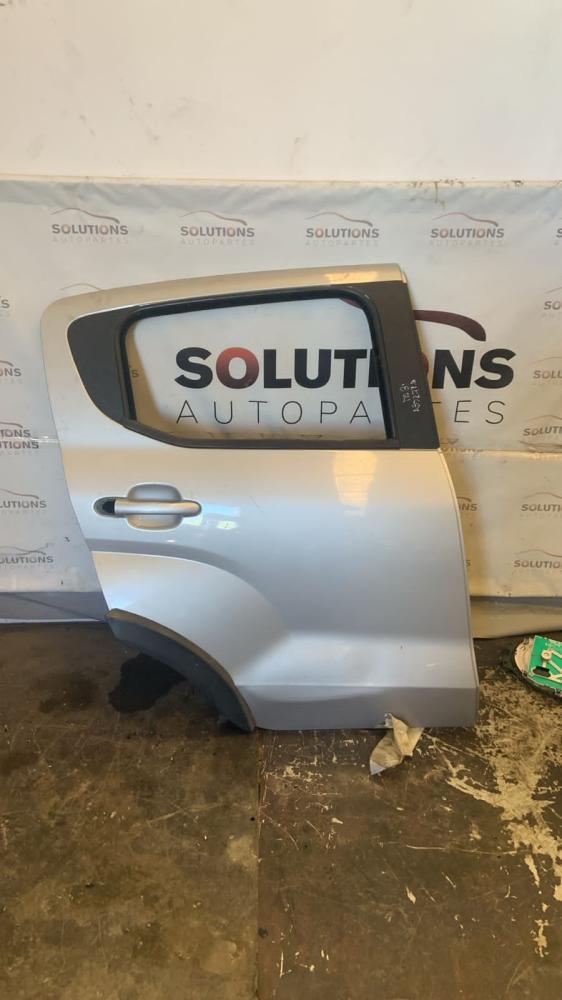 PUERTA TRASERA DERECHA FIAT MOBI