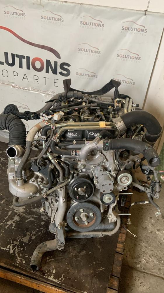 MOTOR SEMI ARMADO TOYOTA HILUX 4X4 2.8