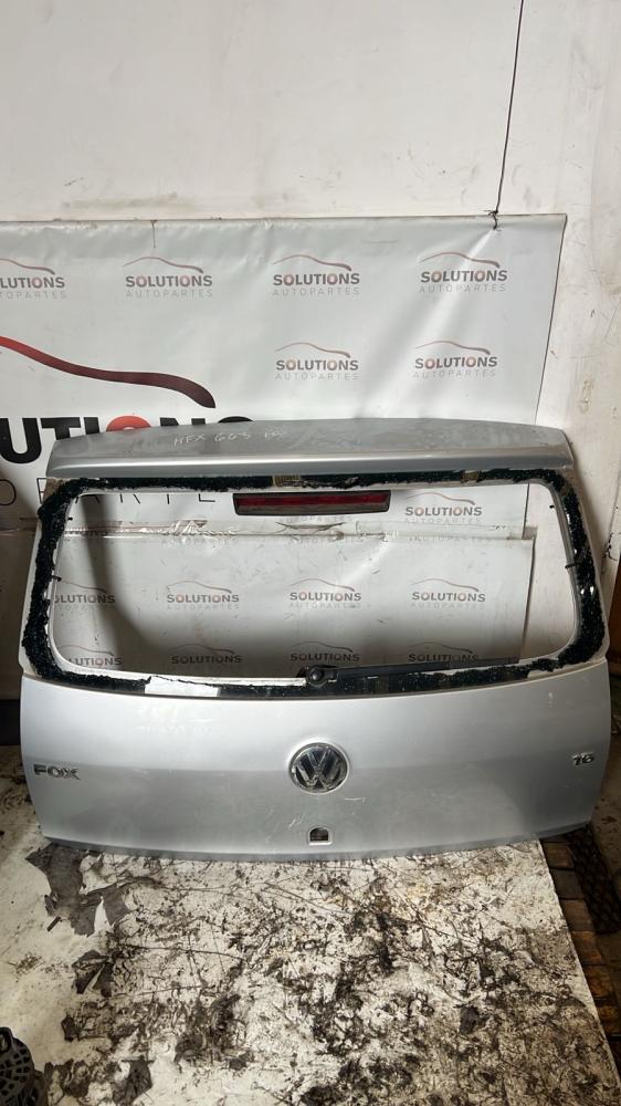 PORTON TRASERO VOLKSWAGEN FOX 1.6