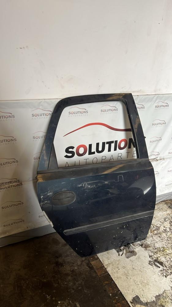 PUERTA TRASERA DERECHA CHEVROLET MERIVA
