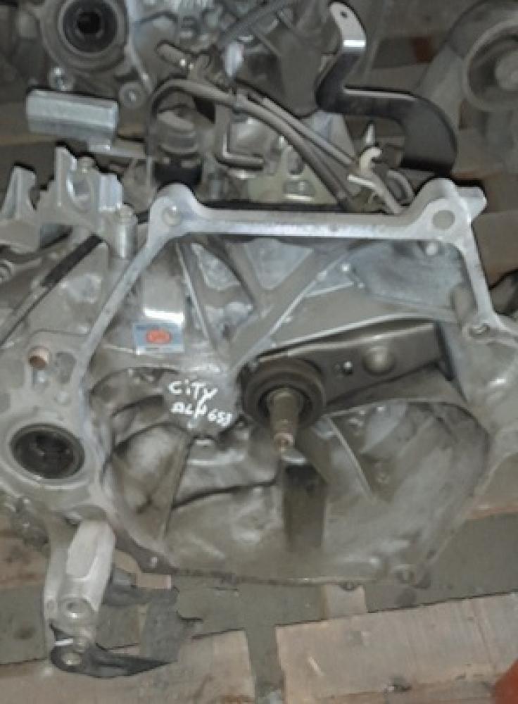 CAJA DE VELOCIDADES HONDA CITY 1.5 M/T 2014