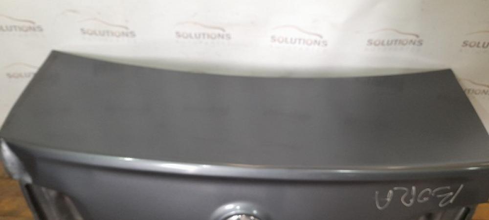 TAPA DE BAUL VOLKSWAGEN BORA 2.0 2009